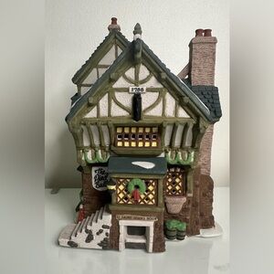 Department 56 The Pied Bull Inn Retired Dickens Village